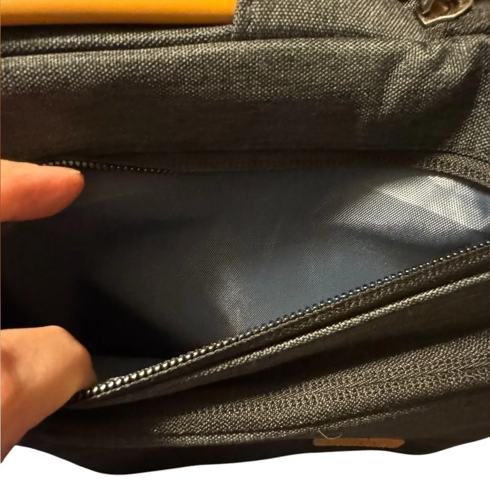 Mosiso 360 Protective Laptop Shoulder Bag